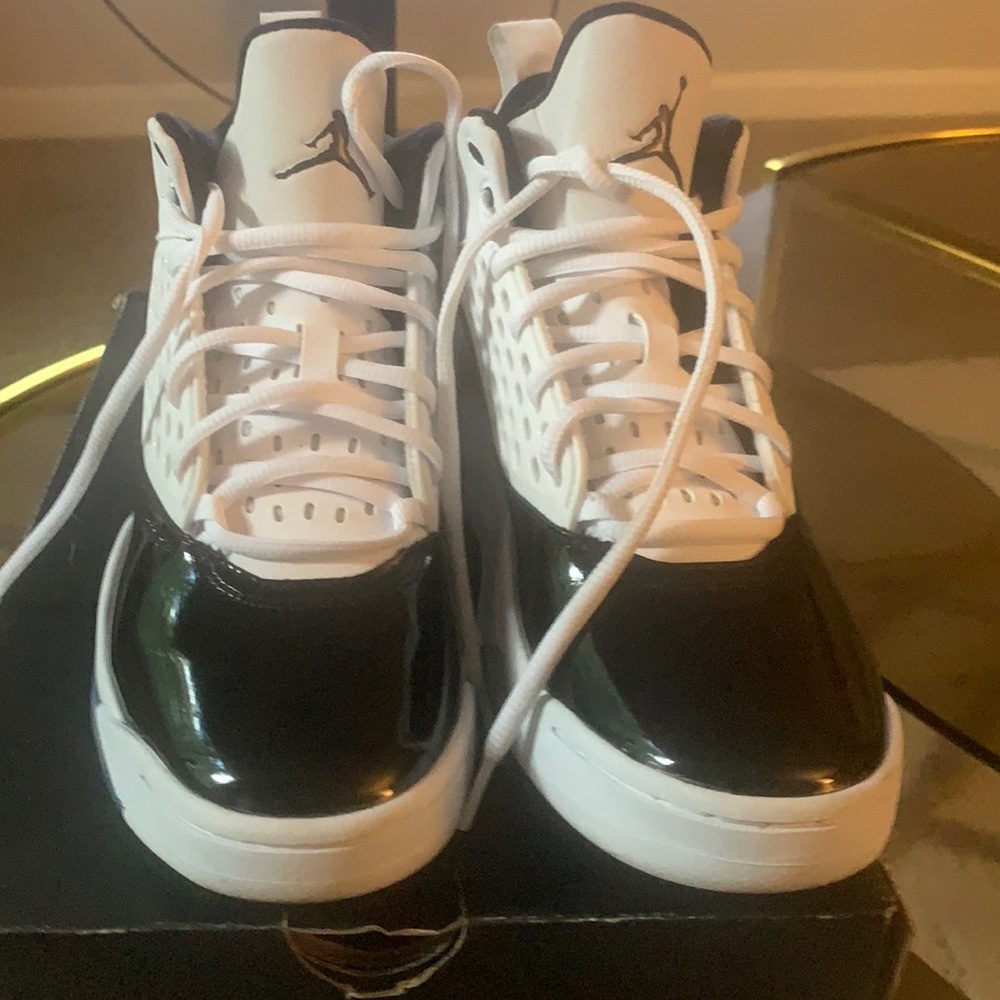Jordan Sneakers
